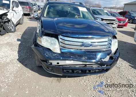 2008 Ford Taurus X Limited z USA, uszkodzony, nr VIN 1FMDK06W68GA32201